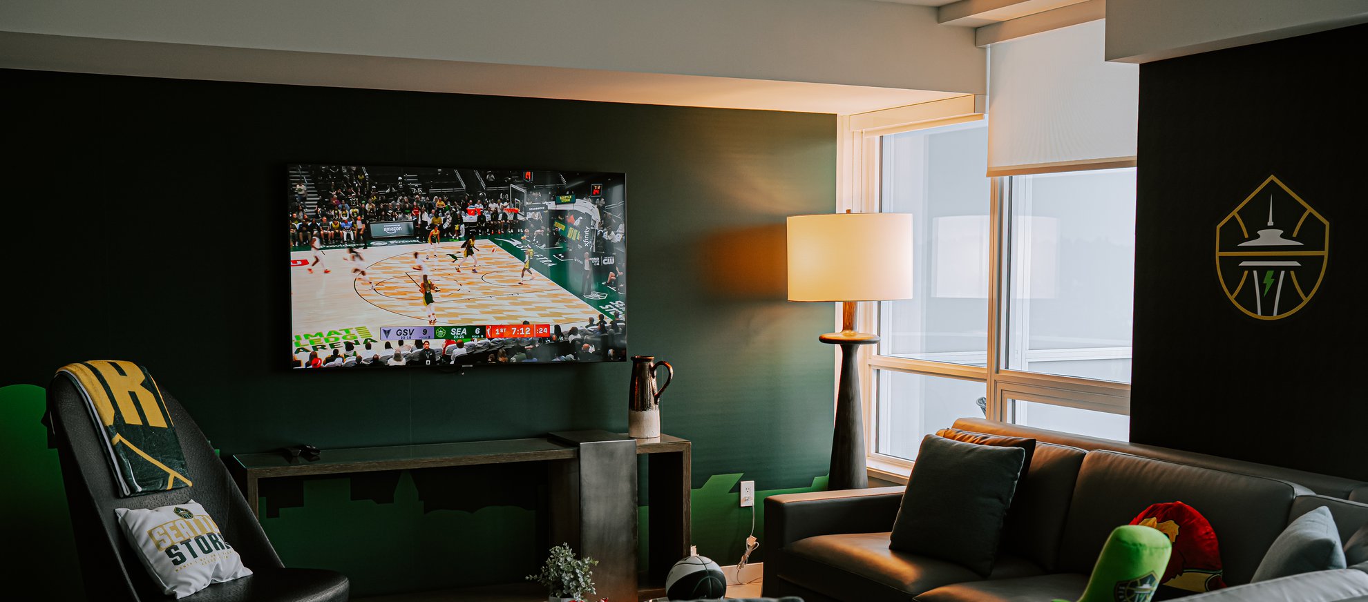 Seattle Storm Fan Suite - Living Room