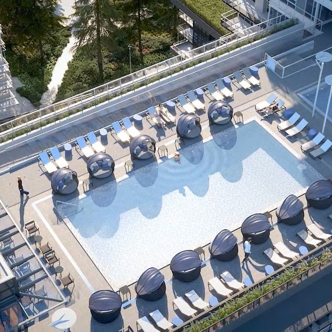 Outdoor Pool.jpg